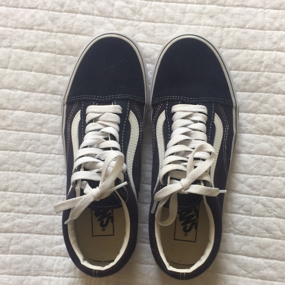 navy blue old skool vans